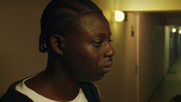 Suburbios 3: ¡Explicación del final! ¿Qué le pasa a Demba?