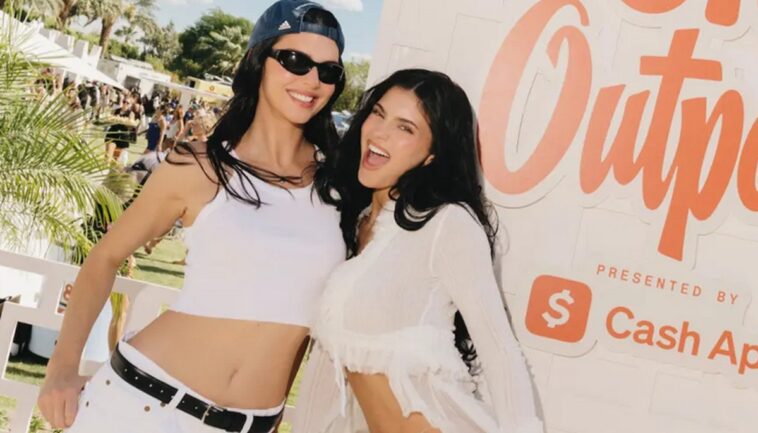 Coachella 2026: ¡Todas las celebridades presentes y sus Outfit! 1 Coachella 2026: ¡Todas las celebridades presentes y sus Outfit!