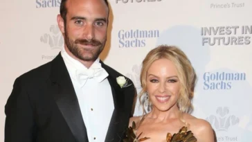 Kylie Minogue: ¿Con quién está saliendo? ¡Todas sus conquistas!