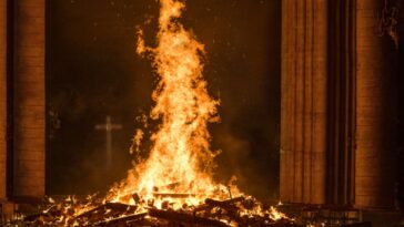 Notre-Dame, La Part du Feu: ¡Explicación del final!