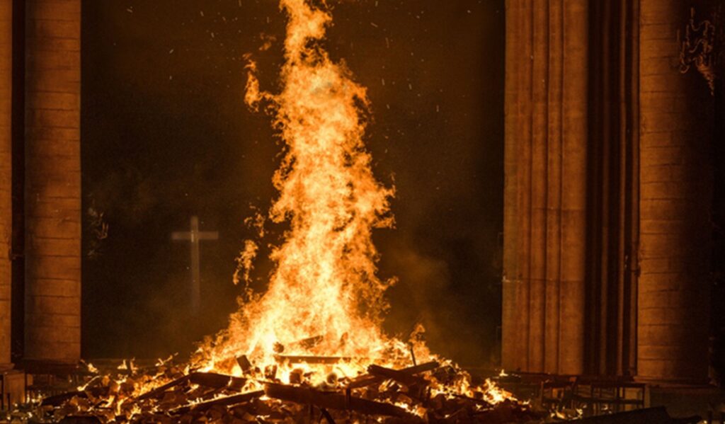 Notre-Dame, La Part du Feu: ¡Explicación del final! 2 Final de las quemaduras de Notre Dame