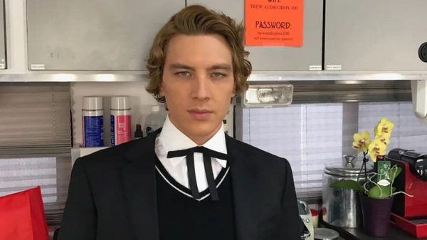American Horror Story temporada 13: Regreso de los « All Stars » con personajes emblemáticos (teaser) 14 1786727664 528 American Horror Story temporada 13 Regreso de los All