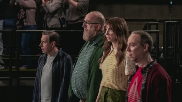 Stuart no logra salvar el universo S1: Un final que trastoca la realidad 2 Stuart no logra salvar el universo S1 Un final que